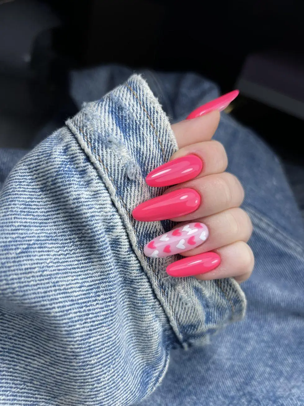 Manicure na Walentynki