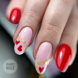 Manicure na Walentynki
